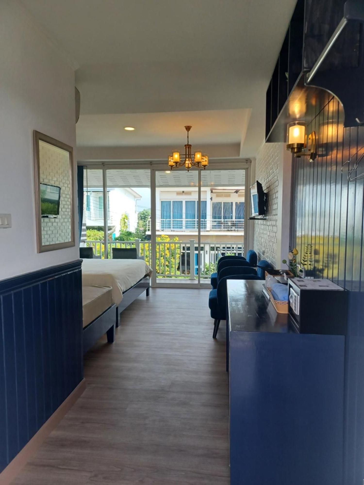 Отель Koh Larn Riviera Экстерьер фото