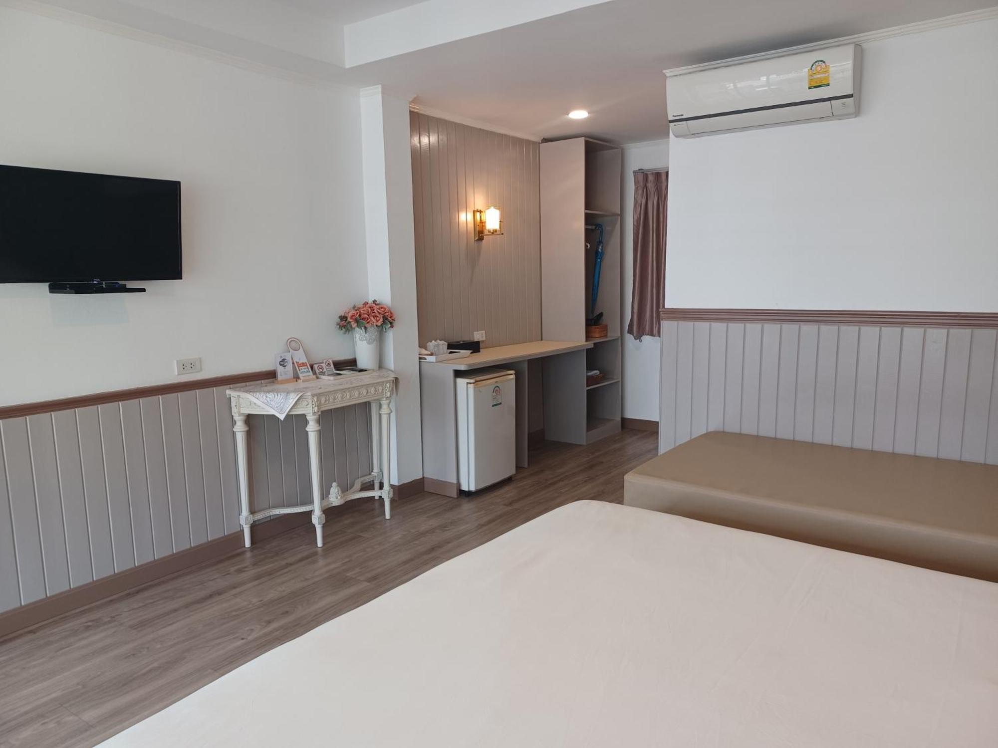 Отель Koh Larn Riviera Экстерьер фото
