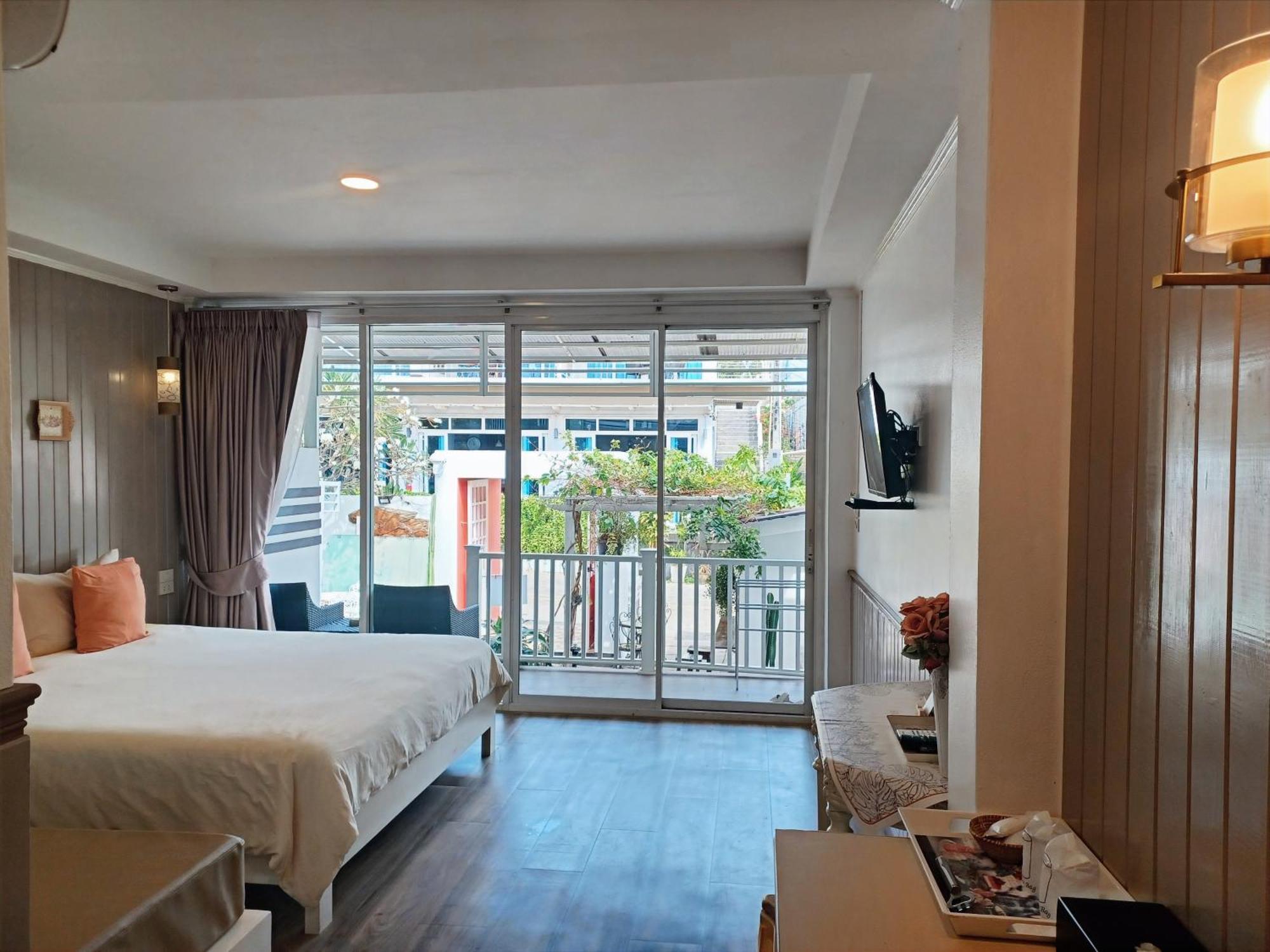 Отель Koh Larn Riviera Экстерьер фото